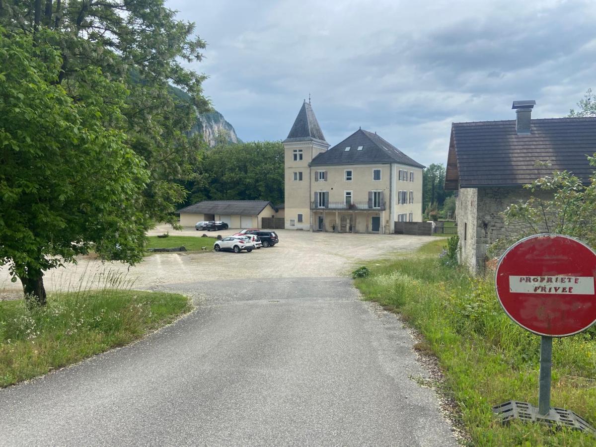 Au Chateau Saint Blaise Virignin Extérieur photo
